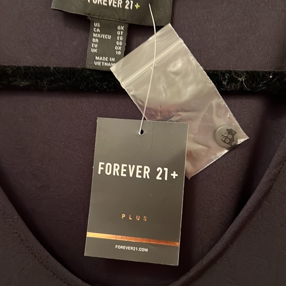 Forever 21 Plus black dress size 0X - Picture 2 of 5